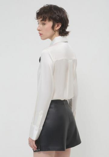 Атласная блузка
