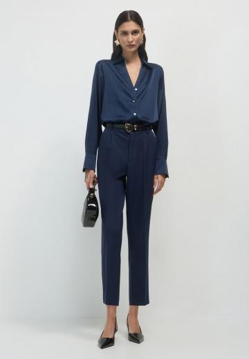 Атласная блузка