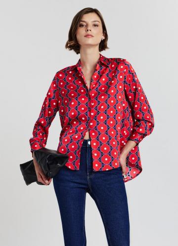 Атласная блузка