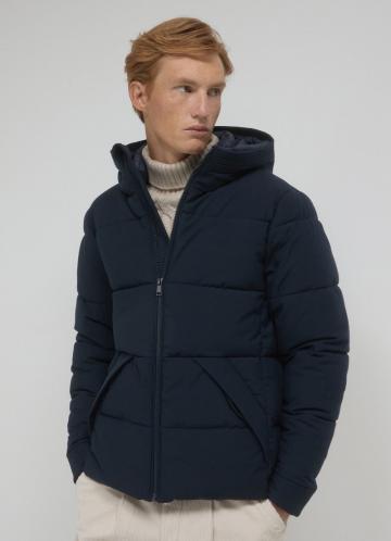 Зимняя куртка