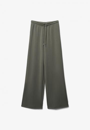 Спортивные штаны