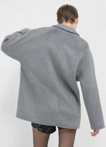 Короткое пальто