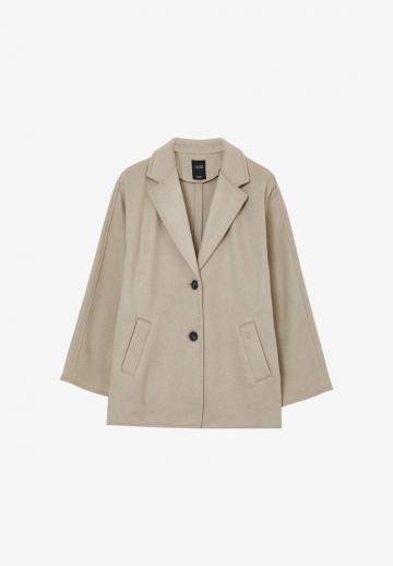 Короткое пальто