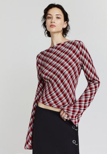 Атласная блузка