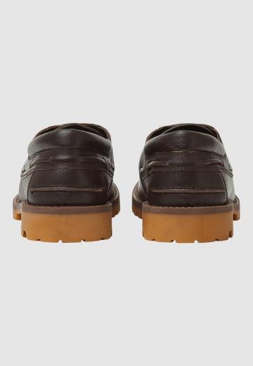 Ботинки на шнуровке