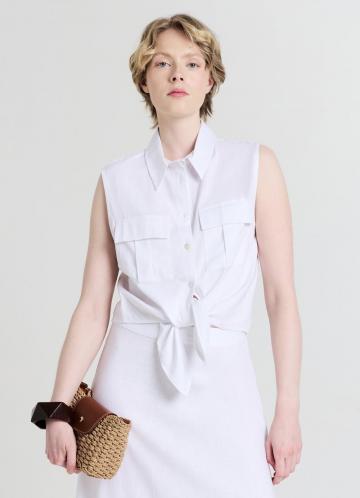 Джинсовая жилетка