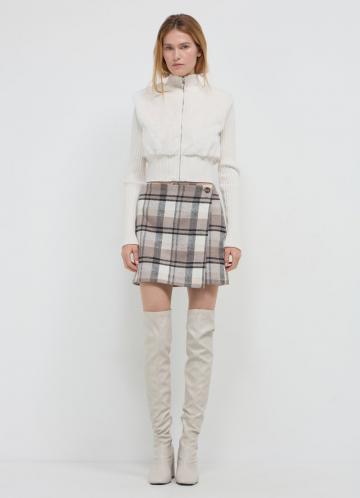 Пуховой жилет