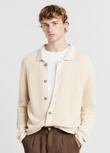 Вязаная кофта