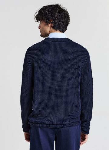 Вязаная кофта