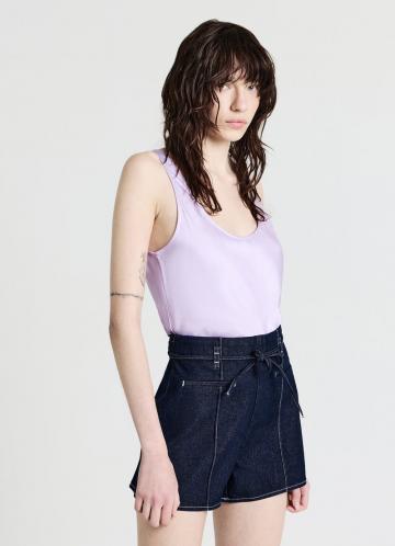 Блузка без рукавов