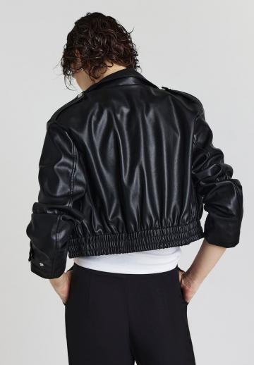 Короткий блейзер