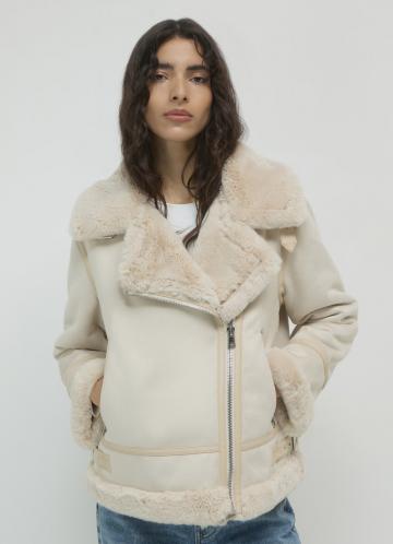 Зимняя куртка