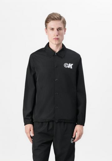 Куртка бомбер