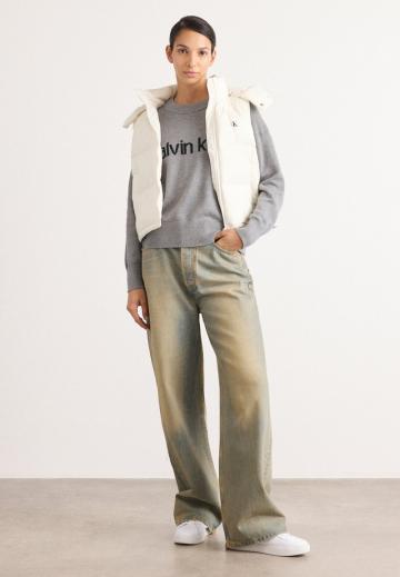 Пуховой жилет