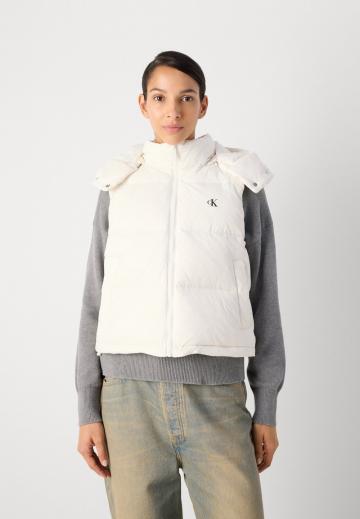 Пуховой жилет