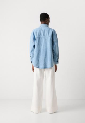 Джинсовая блузка