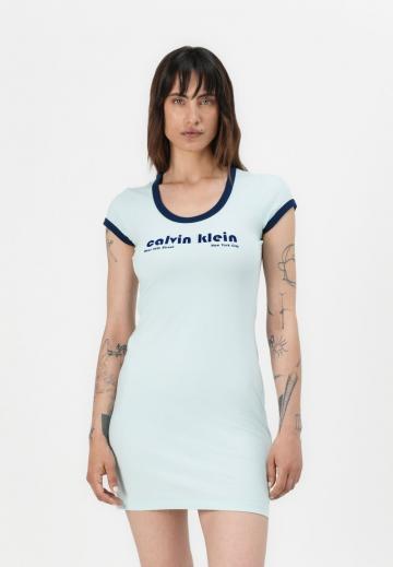 Короткое платье