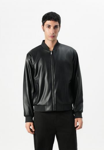 Кожаная куртка
