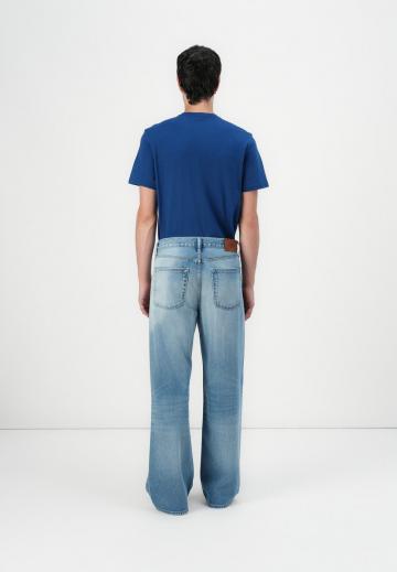 Свободные джинсы