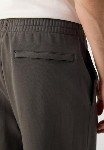 Спортивные штаны