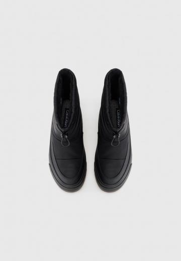 Зимние ботинки