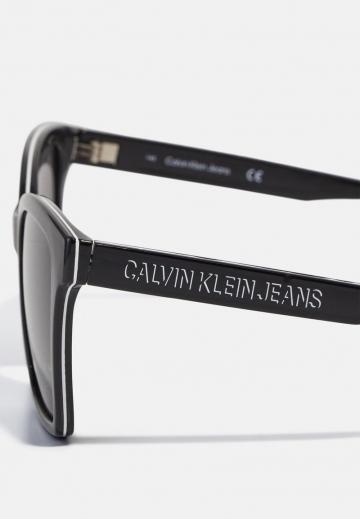 Солнечные очки