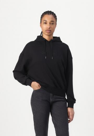 Пуловер с капюшоном