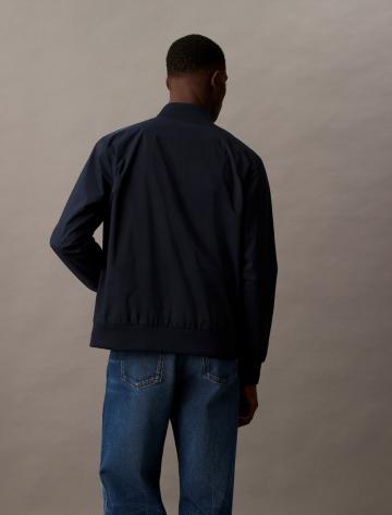 Куртка бомбер