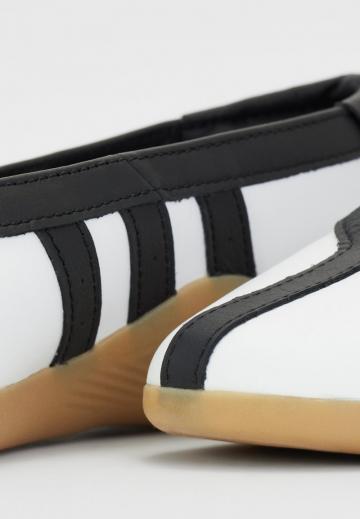 Спортивные балетки