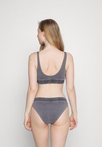 Низ от бикини