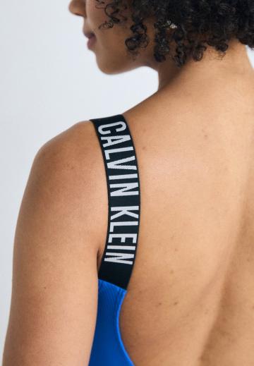 Слитный купальник