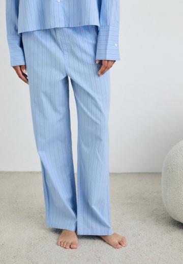 Широкие брюки