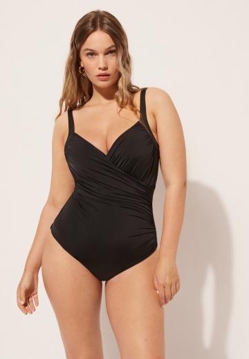 Слитный купальник