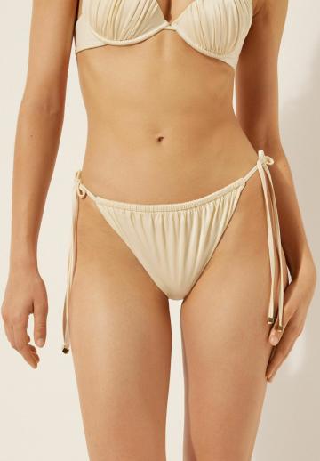 Низ от бикини