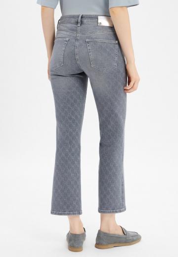 Короткие джинсы