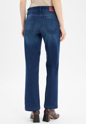 Клешеные брюки