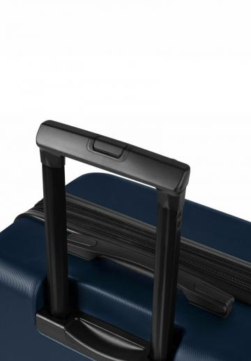 Набор чемоданов