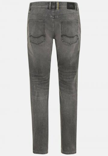 Узкие джинсы