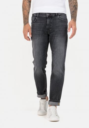 Узкие джинсы