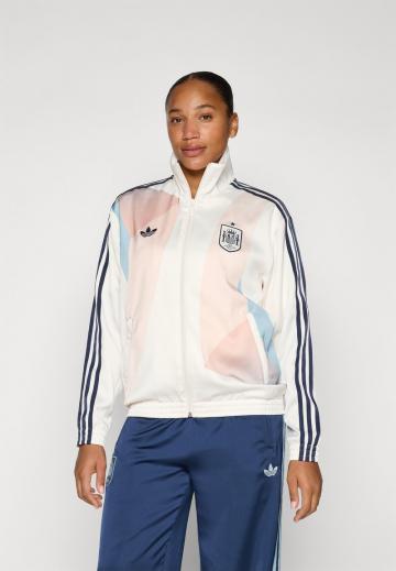 Спортивная куртка