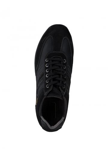 Ботинки на шнуровке