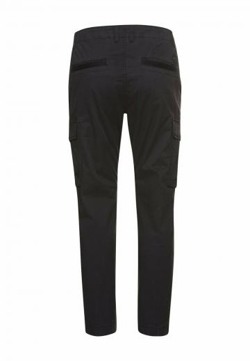 Брюки с накладными карманами