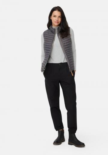 Стеганый жилет