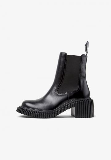 Ботинки челси