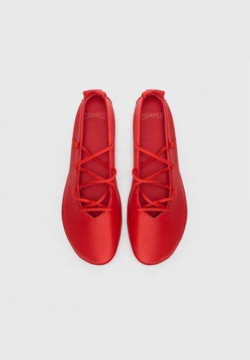 Спортивные балетки