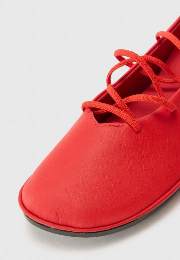 Спортивные балетки