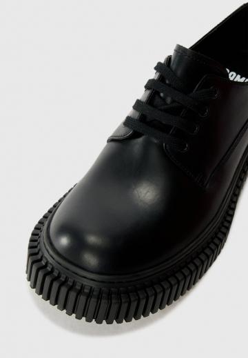 Ботинки на шнуровке