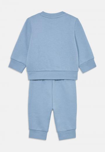 Набор одежды