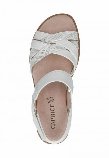 Босоножки на танкетке