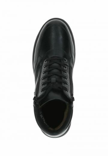 Зимние ботинки